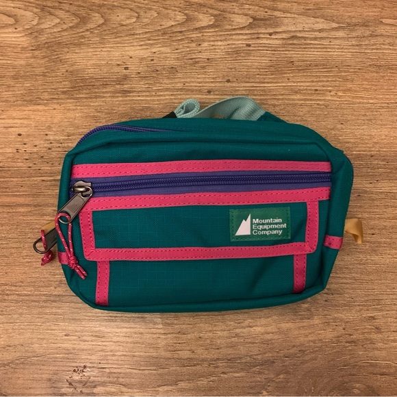 MEC Fanny Pack Hip Bag - Picture 5 of 6